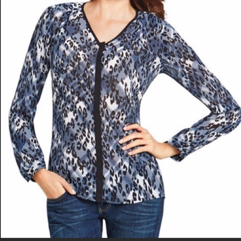 3/$25 👑 Cabi fatale blouse size XS leopard animal print